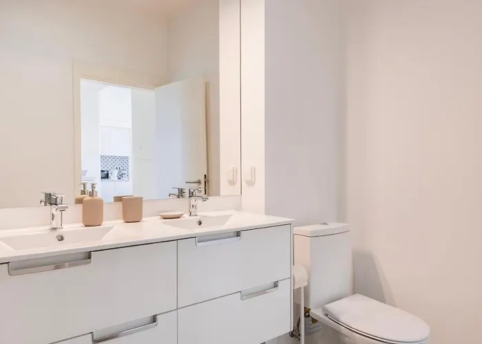 2bdr Charm In Belem's Heart By Lovelystay Appartement *