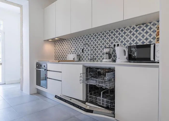 2bdr Charm In Belem's Heart By Lovelystay Appartement *