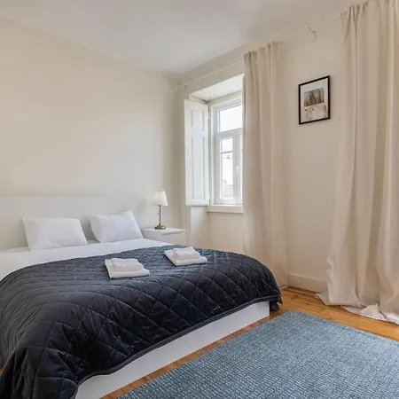 Appartement 2bdr Charm In Belem's Heart By Lovelystay