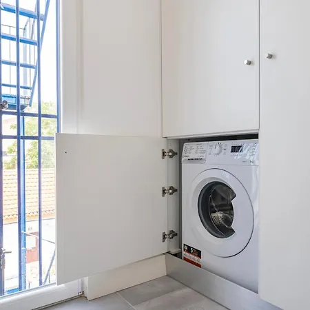 2bdr Charm In Belem's Heart By Lovelystay Lissabon